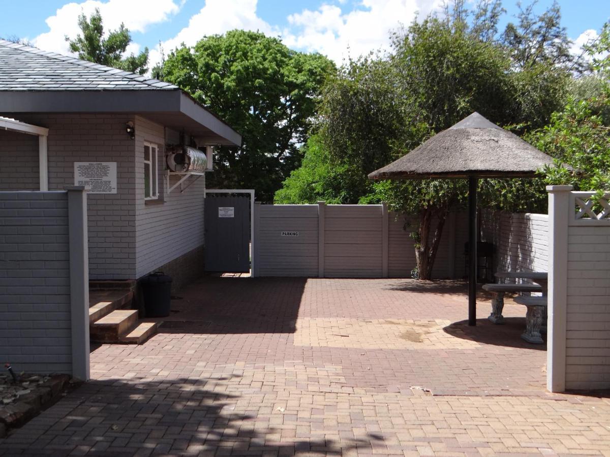 Credo Guest House Bloemfontein Exteriér fotografie